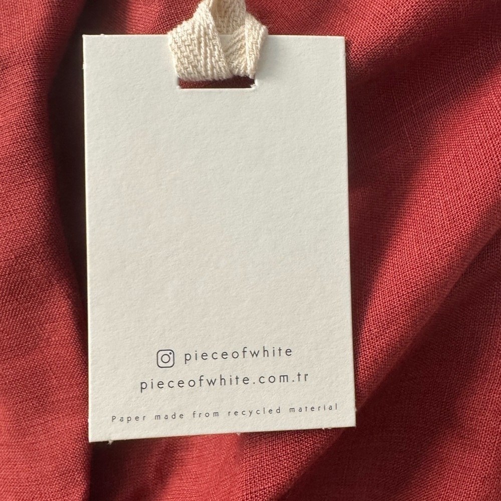 Piece of White Cranberry Carly Dress 100% Linen - Picture 8 of 10